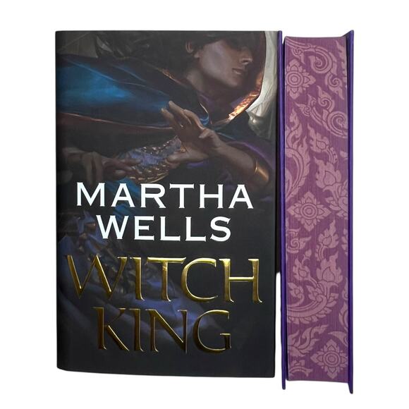 Illumicrate Witch King by Martha Wells - May 2023 Exclusive Limited Edition - Picture 1 of 11